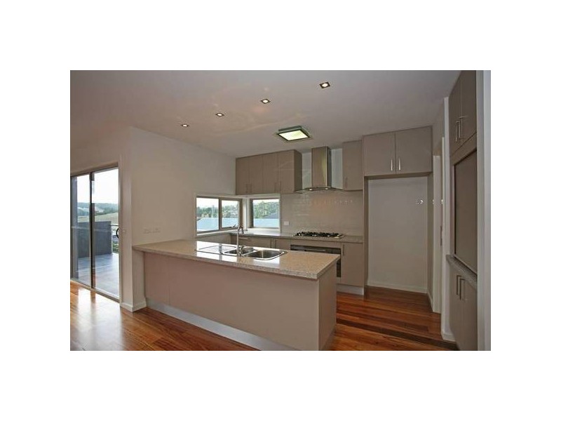 22A Cara Crescent, Berwick VIC 3806