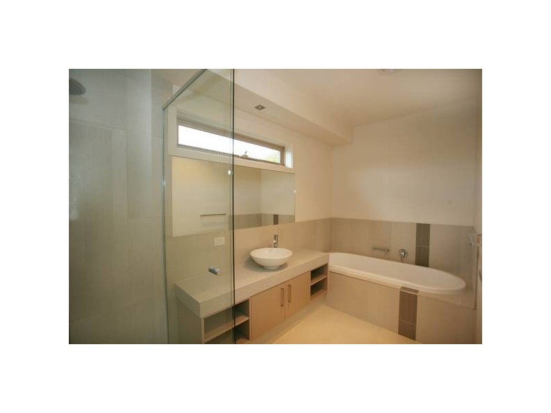 22A Cara Crescent, Berwick VIC 3806