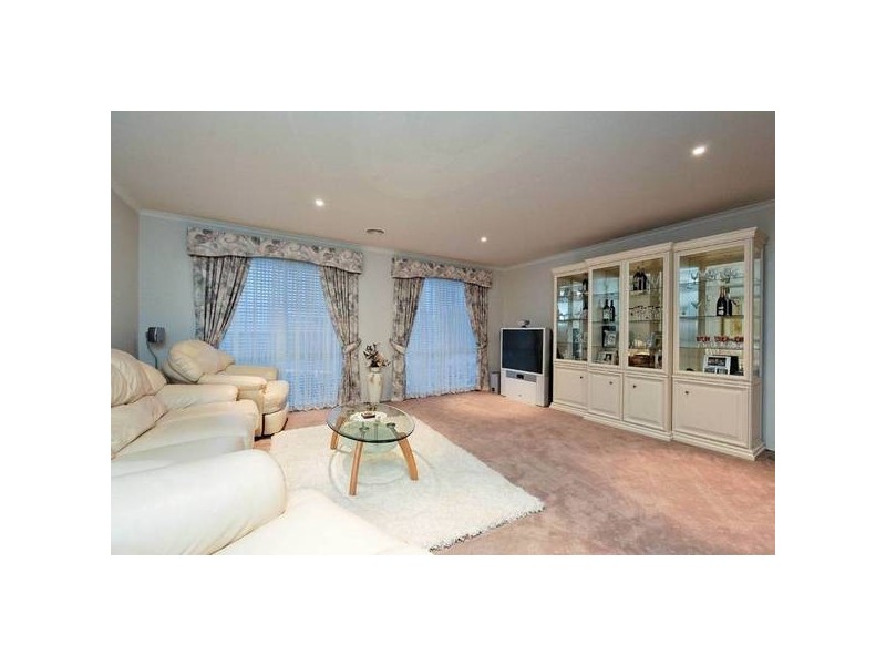 1 Cherry Tree Lane, Narre Warren VIC 3805