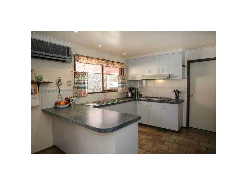 21 Leonie Court, Narre Warren VIC 3805