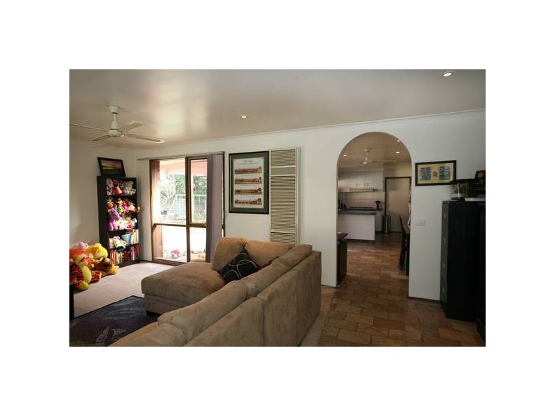 21 Leonie Court, Narre Warren VIC 3805