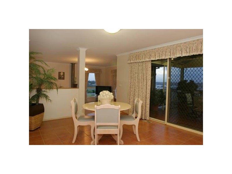 1 The Elms, Narre Warren VIC 3805