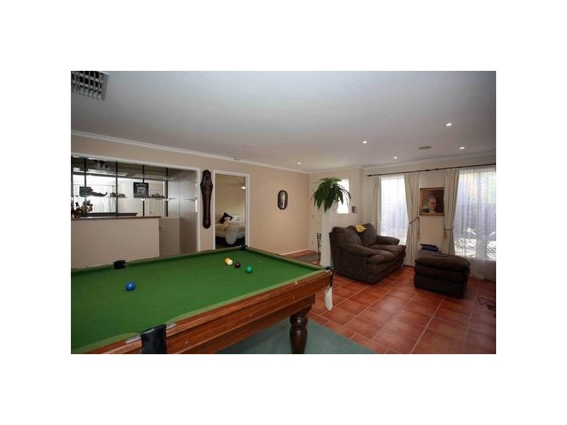 10 McCartney Drive, Narre Warren South VIC 3805