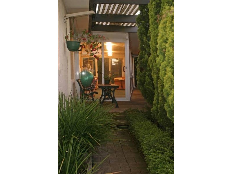 61 Melville Park Drive, Berwick VIC 3806