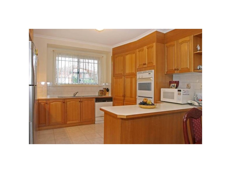 24 Ingleton Court, Narre Warren VIC 3805