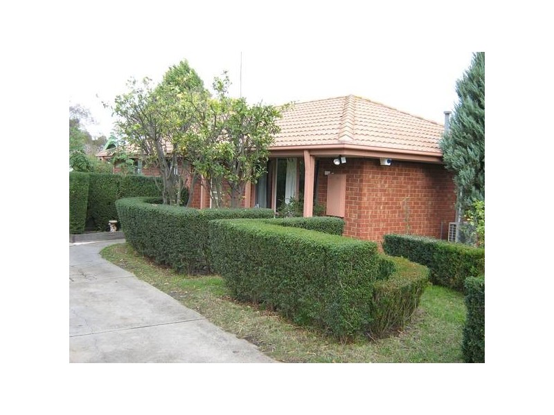 37 Coolabah Grove, Berwick VIC 3806