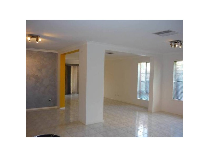 27 Napier Way, Narre Warren South VIC 3805