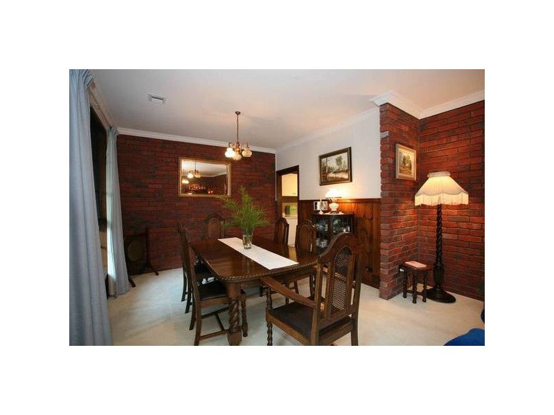 4 Renda Court, Narre Warren North VIC 3804