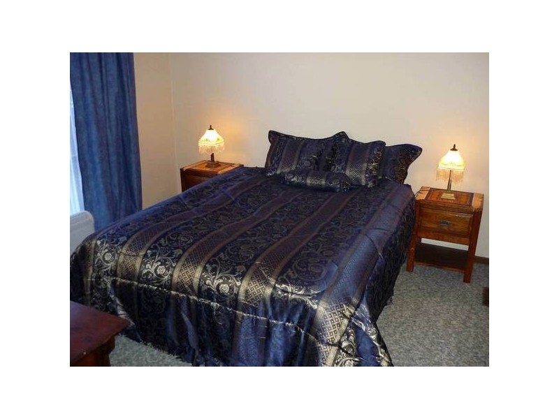 2/7 Bluegum Court, Narre Warren VIC 3805