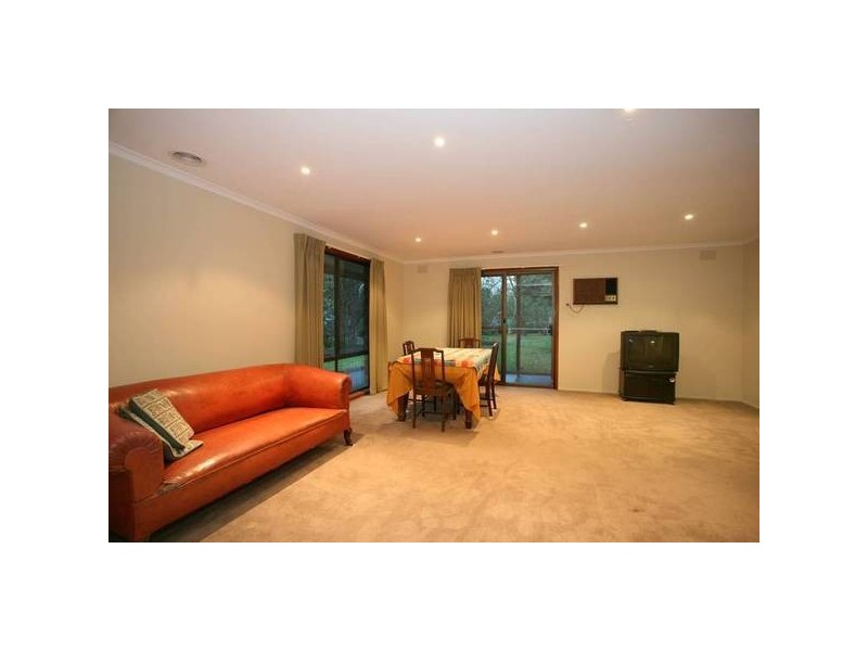 12-16 Old Gunns Court, Hallam VIC 3803