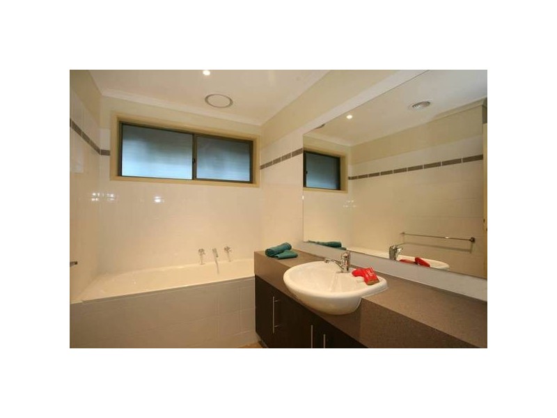 12-16 Old Gunns Court, Hallam VIC 3803