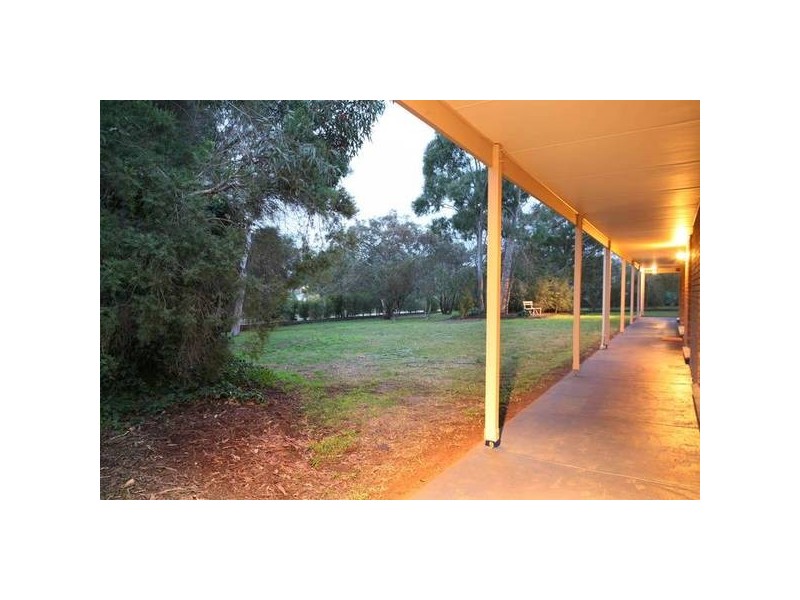 12-16 Old Gunns Court, Hallam VIC 3803