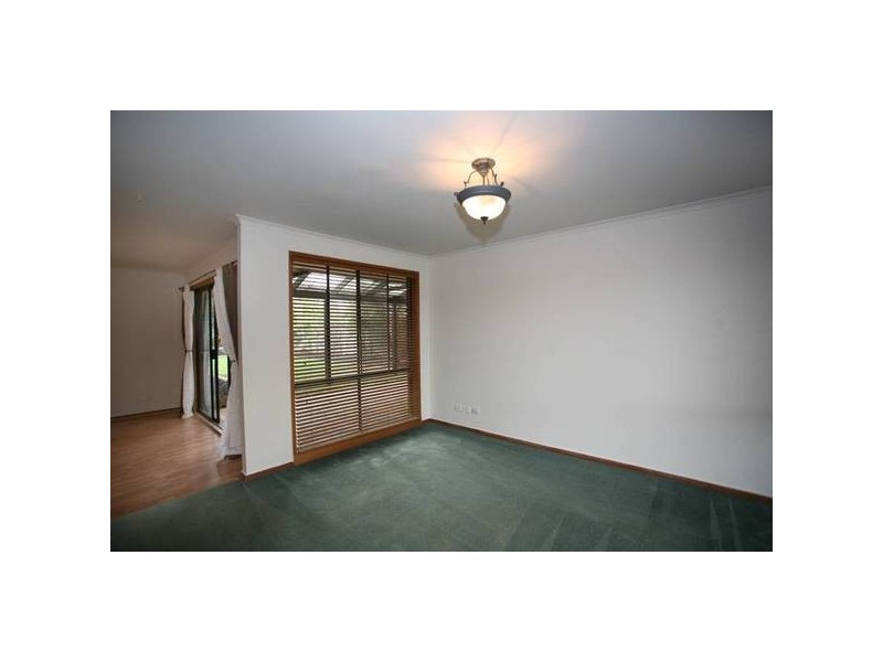 9 Swan Court, Narre Warren South VIC 3805