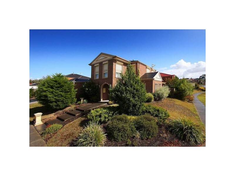 57 Wood Road, Narre Warren South VIC 3805