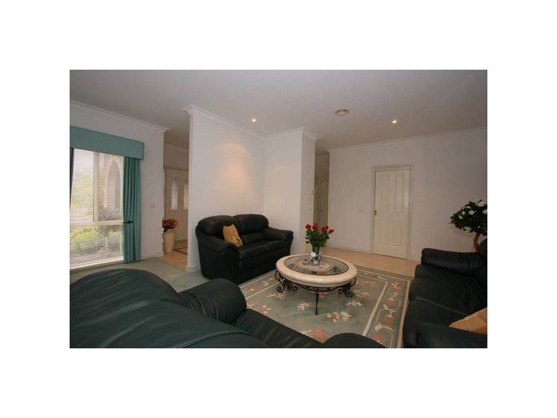 57 Wood Road, Narre Warren South VIC 3805