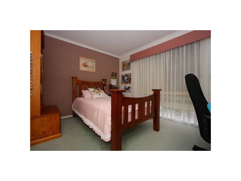 57 Wood Road, Narre Warren South VIC 3805