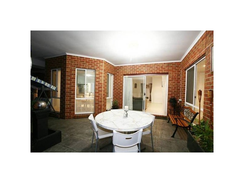 5 Longfield Way, Narre Warren South VIC 3805