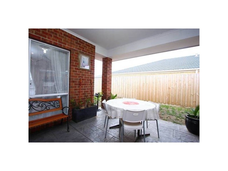 5 Longfield Way, Narre Warren South VIC 3805