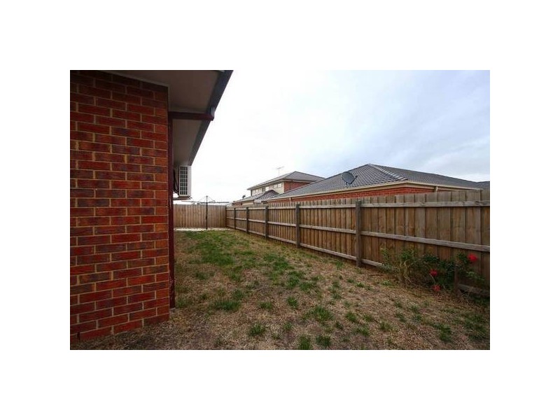 5 Longfield Way, Narre Warren South VIC 3805