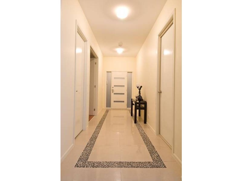 5 Holly Green Court, Narre Warren North VIC 3804