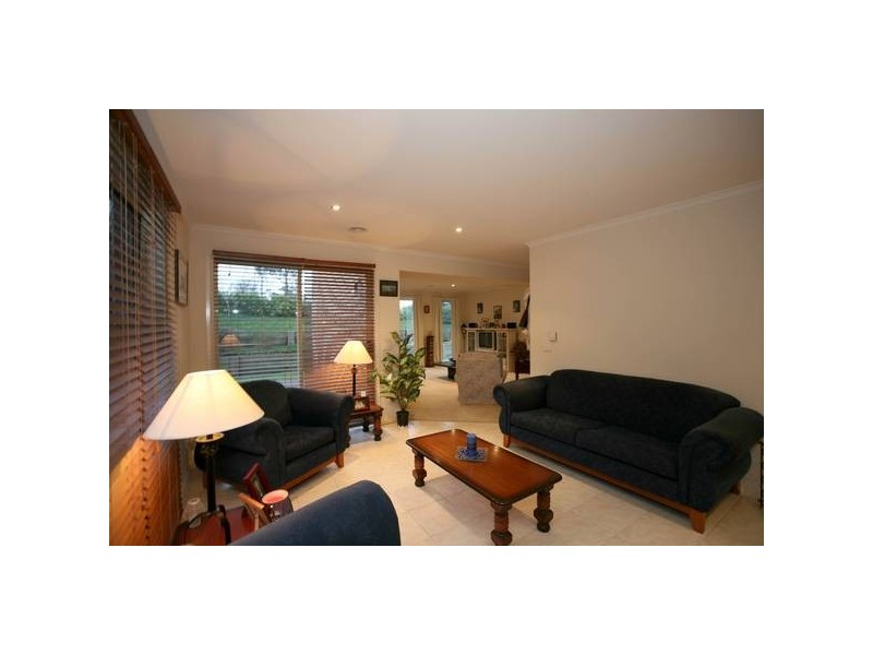 1/80 Inglis Road, Berwick VIC 3806