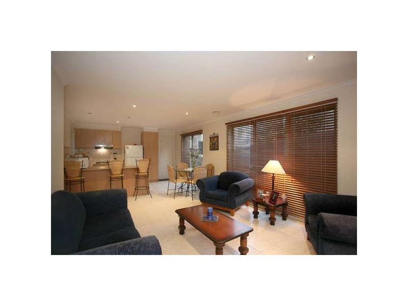 1/80 Inglis Road, Berwick VIC 3806