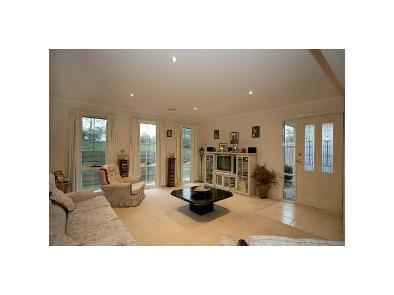 1/80 Inglis Road, Berwick VIC 3806