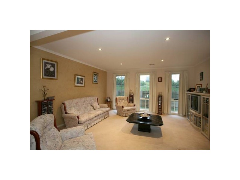 1/80 Inglis Road, Berwick VIC 3806