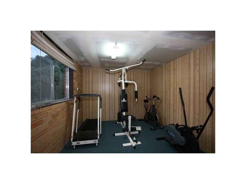 11 Sylvanwood Crescent, Narre Warren VIC 3805