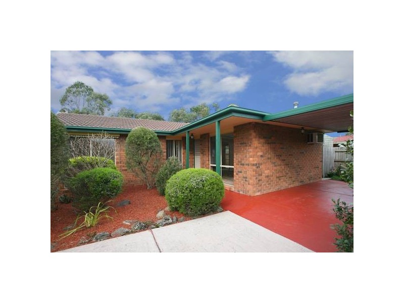 2/8 Aurea Court, Narre Warren VIC 3805