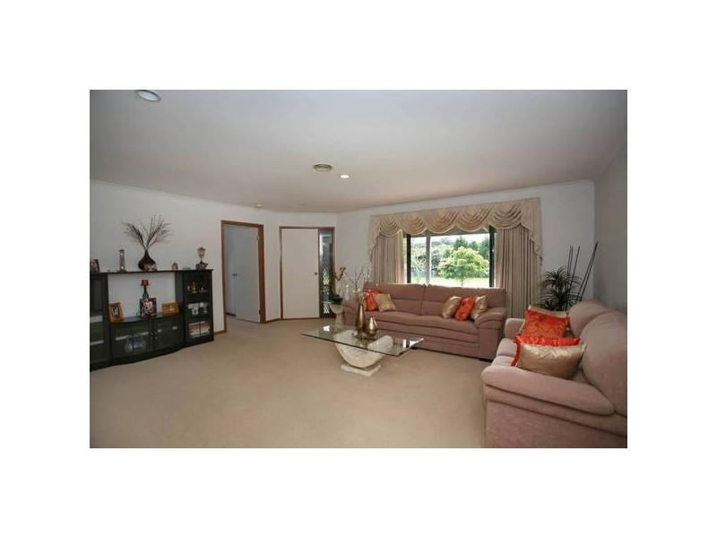 299 Belgrave Hallam Road, Narre Warren North VIC 3804