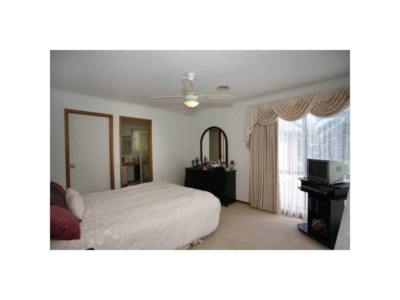 299 Belgrave Hallam Road, Narre Warren North VIC 3804