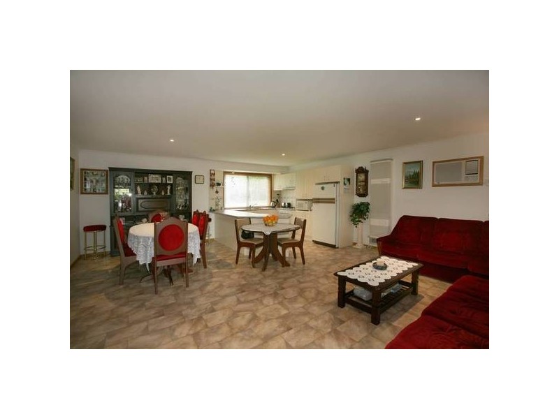 299 Belgrave Hallam Road, Narre Warren North VIC 3804