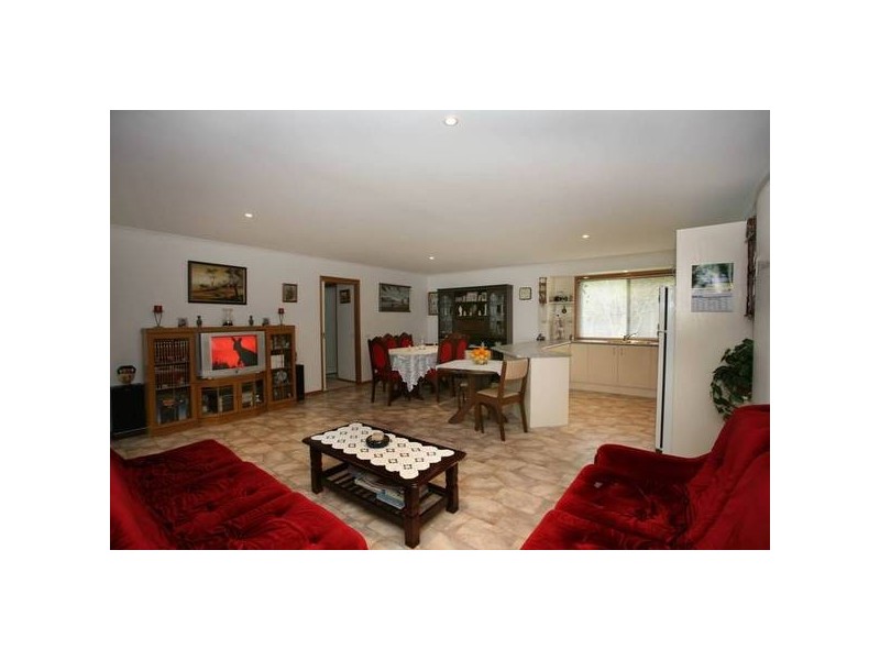 299 Belgrave Hallam Road, Narre Warren North VIC 3804