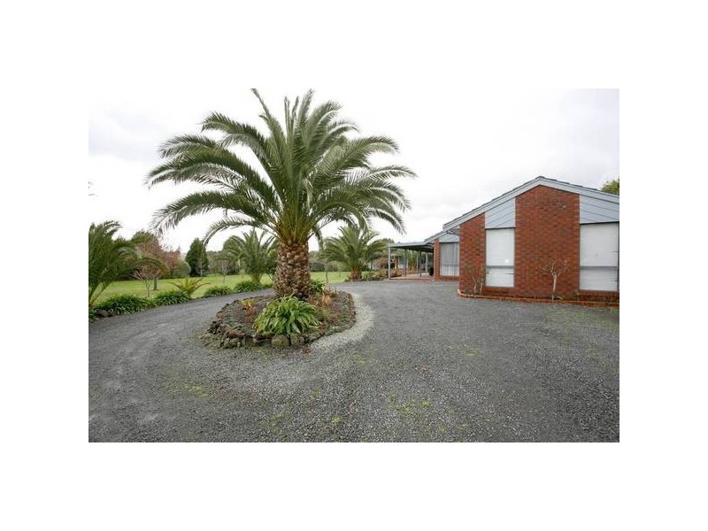 299 Belgrave Hallam Road, Narre Warren North VIC 3804