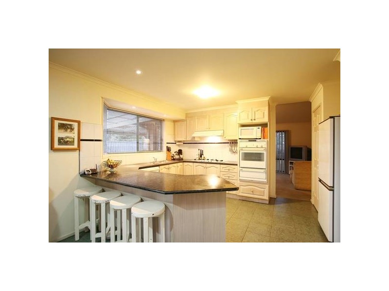 8 Daisy Court, Narre Warren South VIC 3805