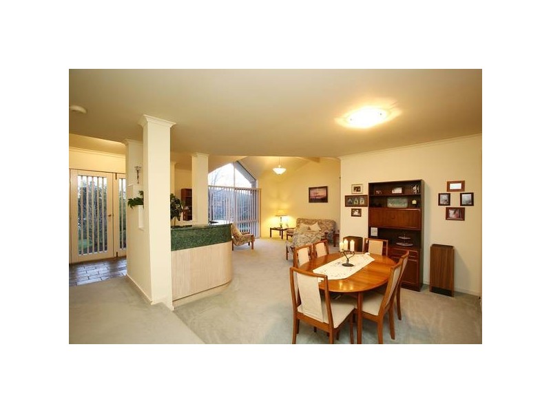 8 Daisy Court, Narre Warren South VIC 3805