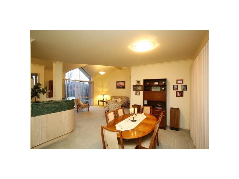 8 Daisy Court, Narre Warren South VIC 3805