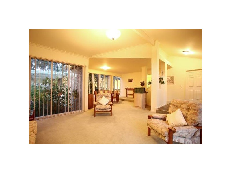 8 Daisy Court, Narre Warren South VIC 3805