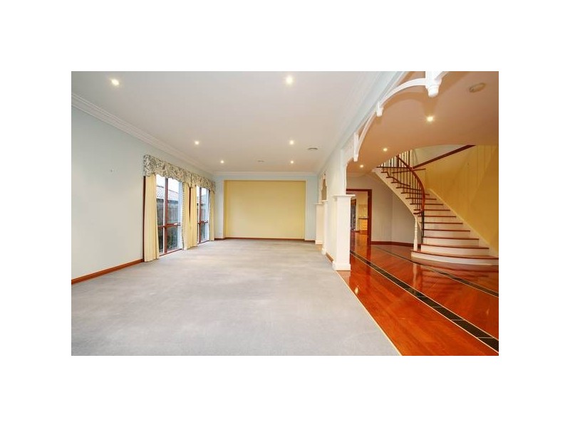 58 Berwick Springs Promenade, Narre Warren South VIC 3805