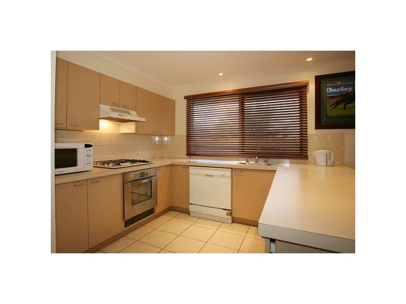 17 George Chudleigh Drive, Hallam VIC 3803