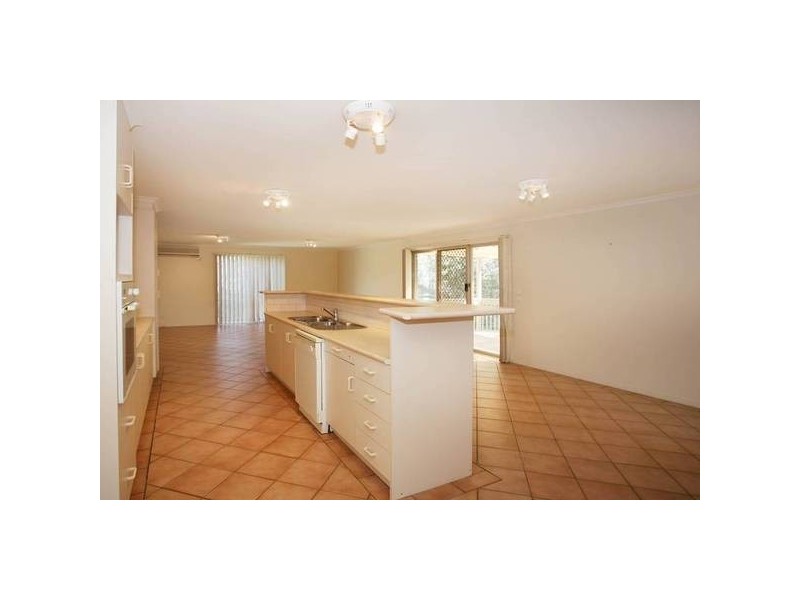 1 Miriam Close, Narre Warren VIC 3805