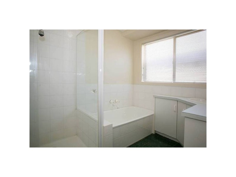 1 Miriam Close, Narre Warren VIC 3805