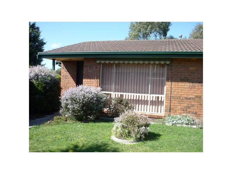 1/8 Aurea Court, Narre Warren VIC 3805