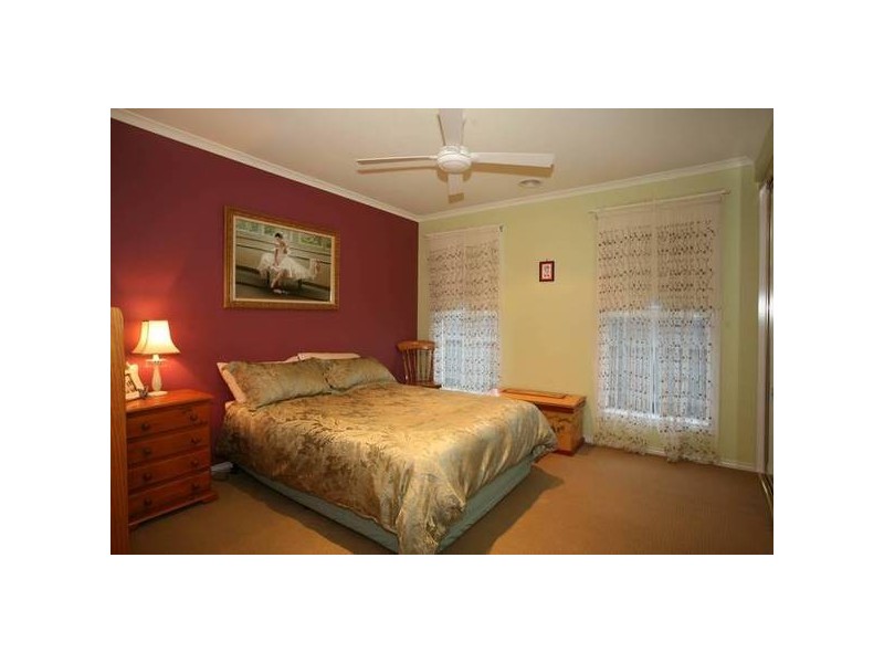3 The Oval, Berwick VIC 3806