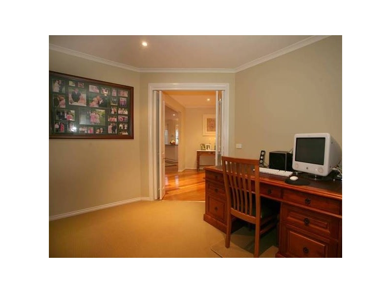 3 The Oval, Berwick VIC 3806