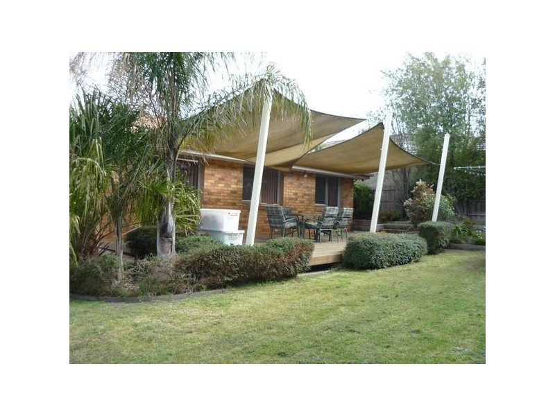 14 Pirra Place, Narre Warren VIC 3805