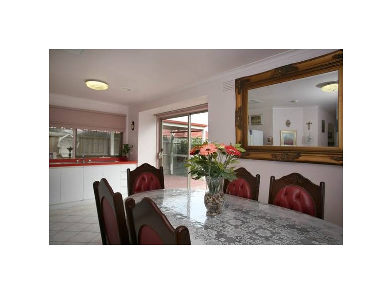 10 Aberdeen Court, Narre Warren VIC 3805