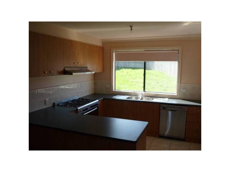 20 Cunneen Crescent, Berwick VIC 3806