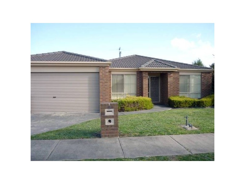 9 Hampshire Drive, Narre Warren VIC 3805